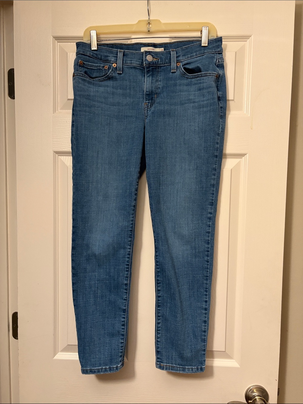 Levi's Skinny Jeans in Medium Blue Denim